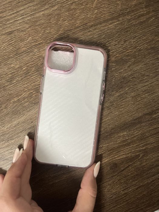 Чохли на iPhone 13