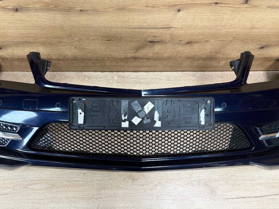 Zderzak przedni mercedes w204 amg 6xpdc spryski kolor 359