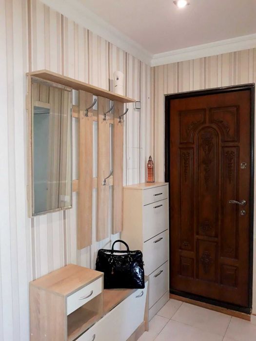 Продаж 4 кім квартири в цегляному будинку вул Медової Печери (Пасічна)