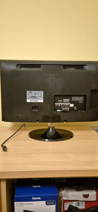 TV LED Samsung 24" - T24C300