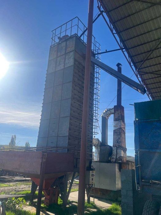 Зерносушарка MZV (Витязь) шахтна на твердому паливі (дровах, соломі)