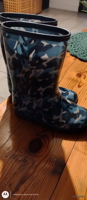 Sprzedam buty gumowce