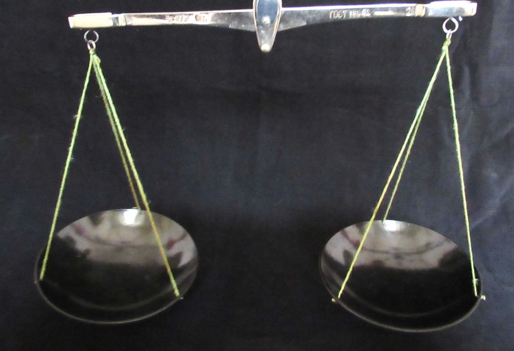 Balança Suspensão - U.R.S.S. (Ref. 8)