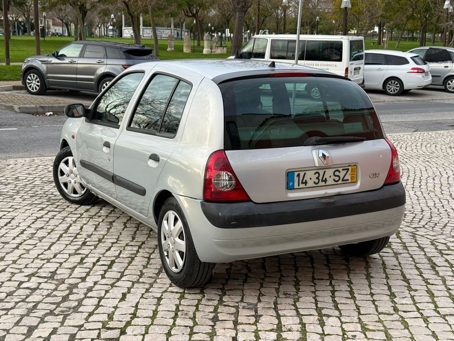 Renault Clio 1.2 16V | 83.000 km