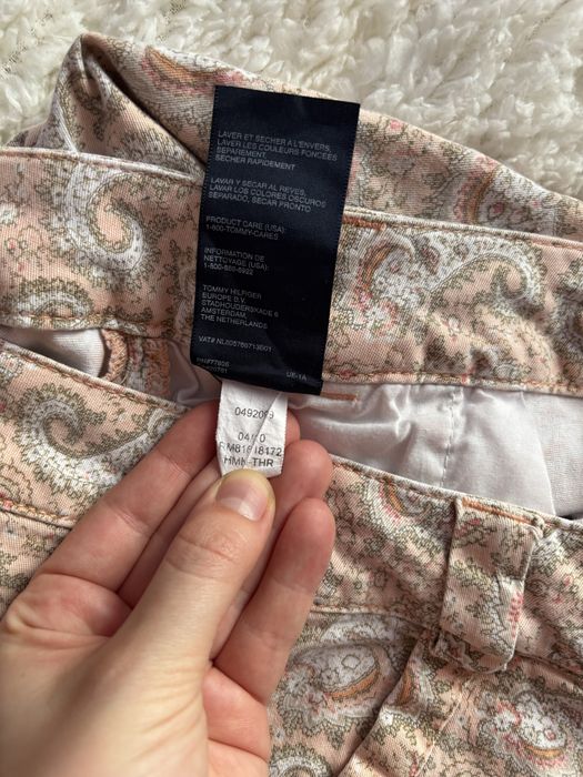 Łososiowa krótka spódniczka Tommy Hilfiger