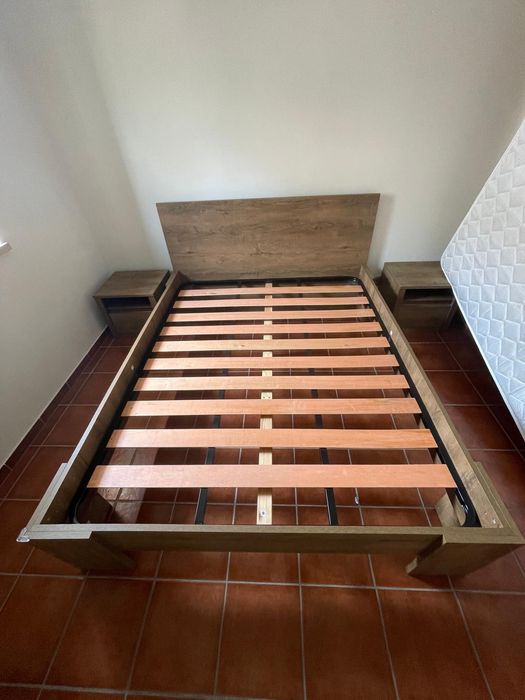 Conjunto cama + colchão + cabeceiras