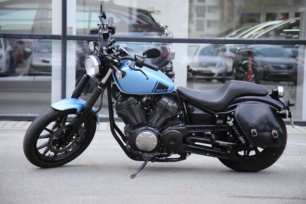 Продам мотоцикл Yamaha XVS 950 CU