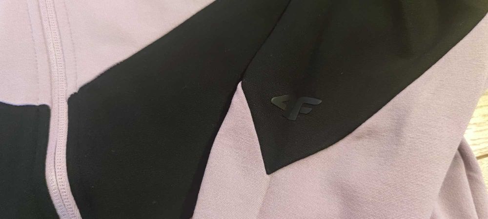 Jak nowa 4F 140 bluza dla dziewczynki sportowa