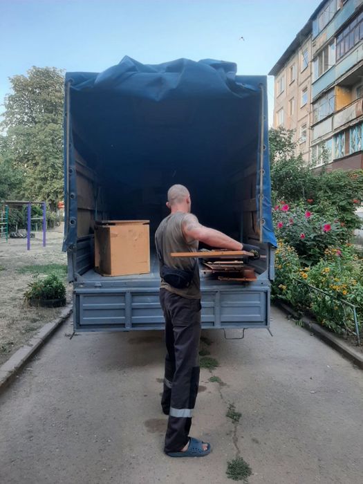 Вывоз мусора, город, межгород,веток, демонтаж, очистка квартир от хлама . Грузчики