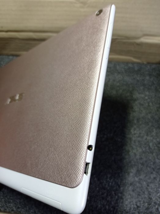 Планшет Asus Zenpad P021 "16гб"