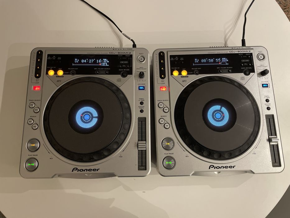 Pioneer CDJ 800 mk2