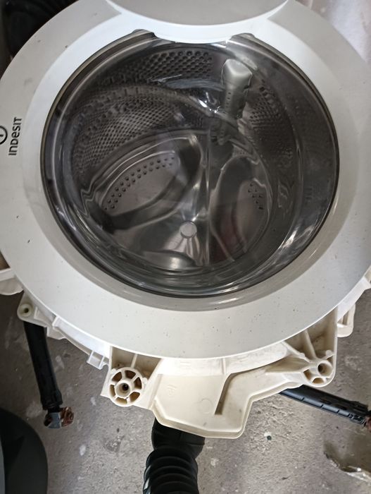 Motor e tambor de maquina de lavar roupa indesit