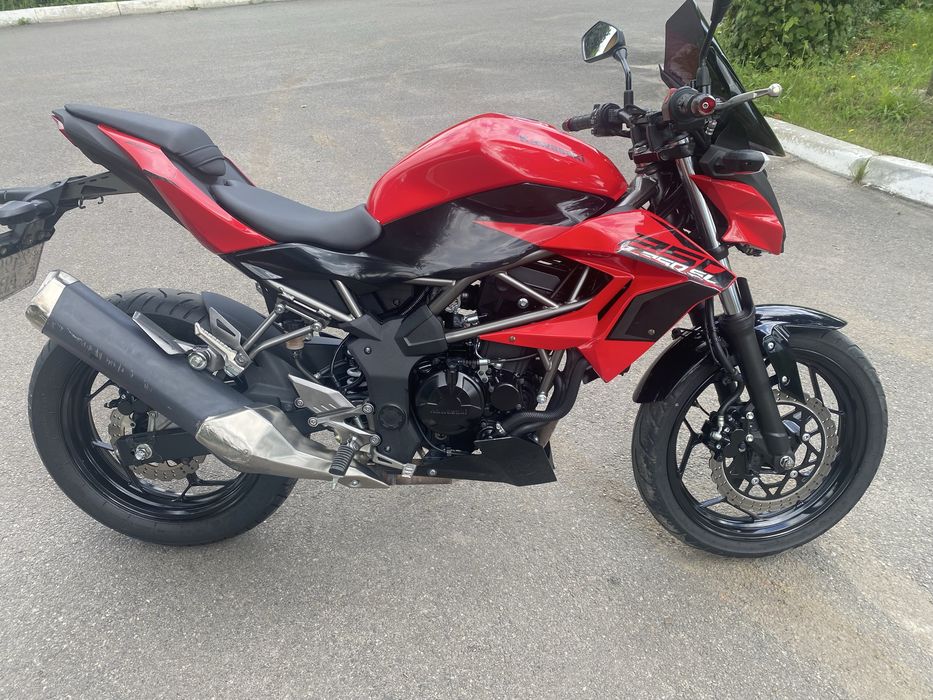 Kawasaki z 250 sl 2017 рік