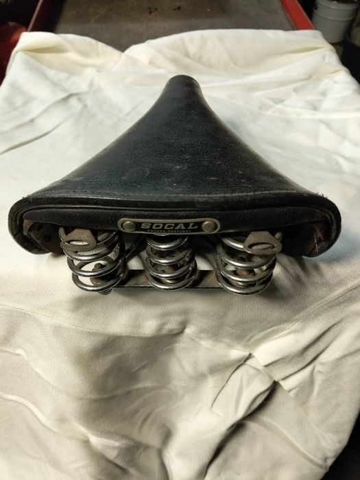 Selim de bicicleta socal