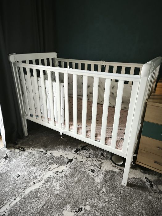 Детская кроватка Велес ЛД12 с ящиком и продольным маятником