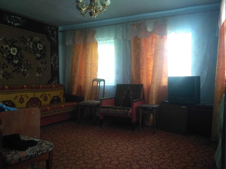 Дом меньше 1 км от города с участком 23 сотки