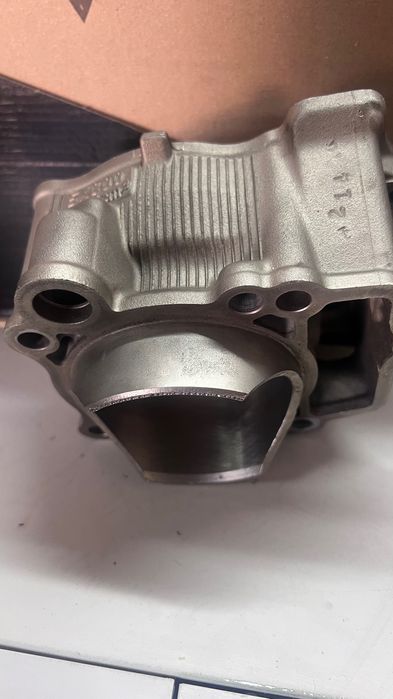 Картера головка циліндр кпп Yamaha YZ250F 2008