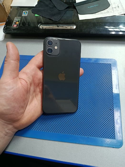 iPhone 11/ 64 Идеал