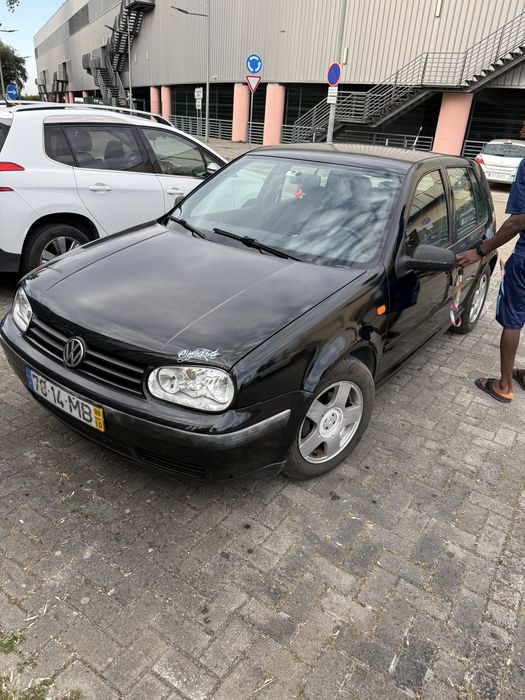Vw golf 4 98 gasolina / troco por moto 125 cc