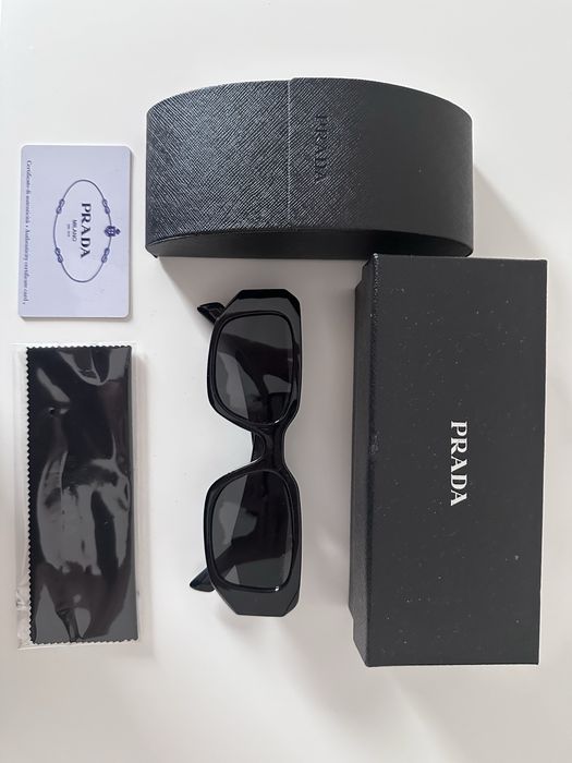 Okulary prada czarne