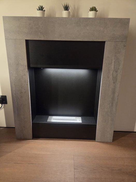 Biokominek portalowy loft