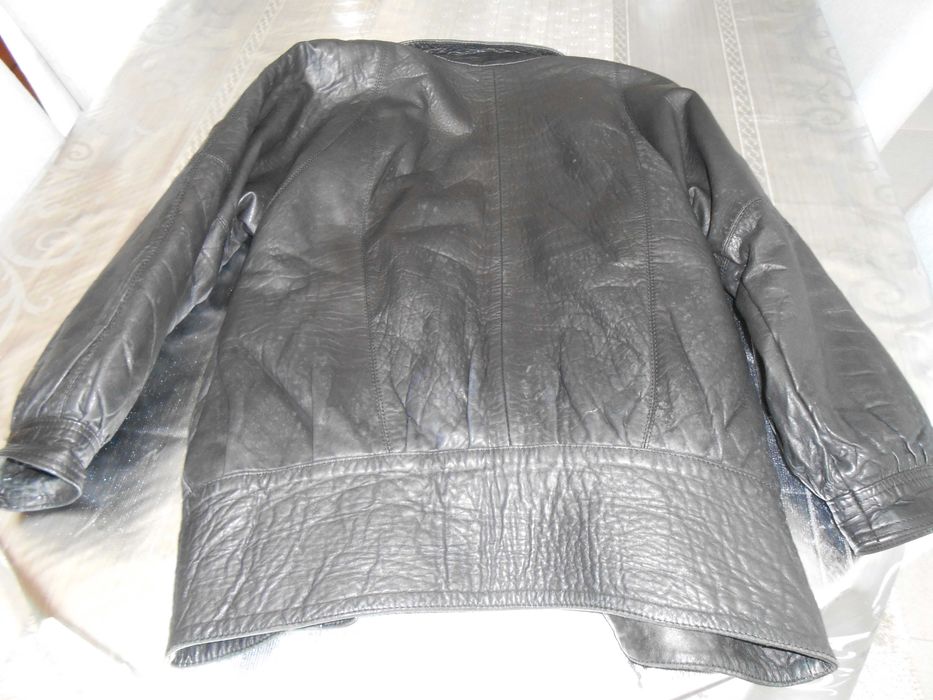 Casaco de senhora em pele genuína