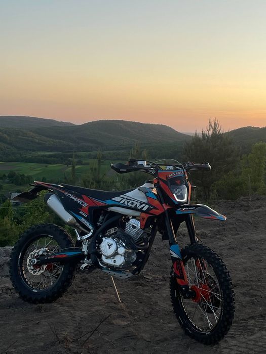 Продам Кові Адванс 250