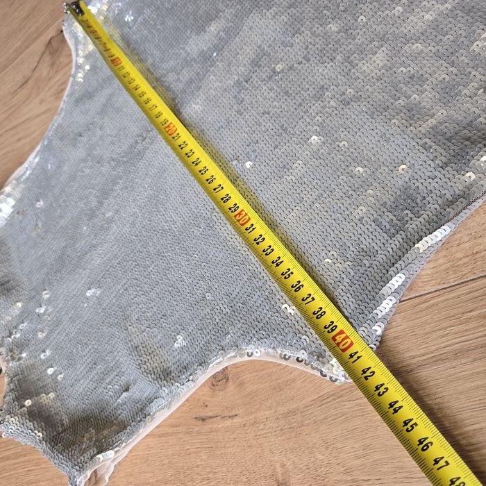 Sukienka midi tuba cekiny Zara syrena m 38 l 40 na ramiączka koktajlow