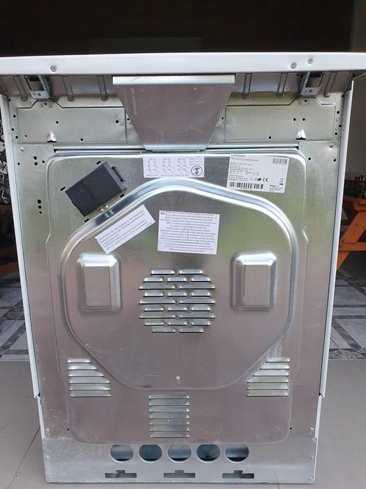 Kuchenka z płytą ceramiczną Amica SHC 914 120W z Niemiec jak NOWA!