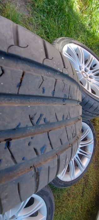 Felgi z oponami styling 135 18" bmw e60 e61