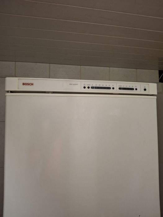 Двокамерний холодильник Bosch