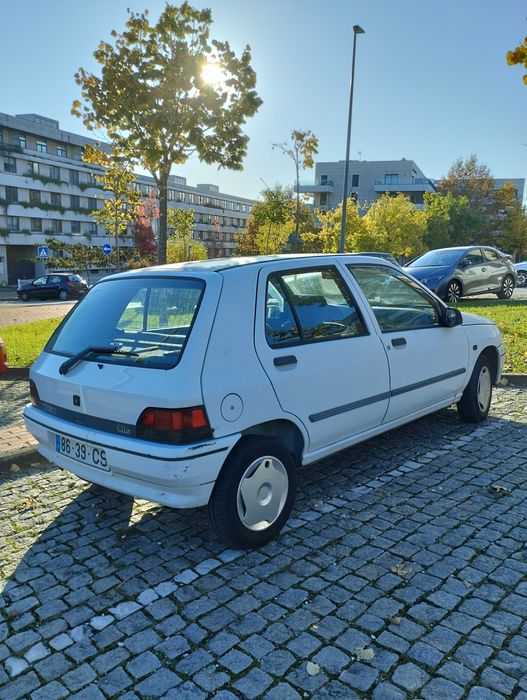 Renault Clio I RN 1.2 (1993) — de Coleção