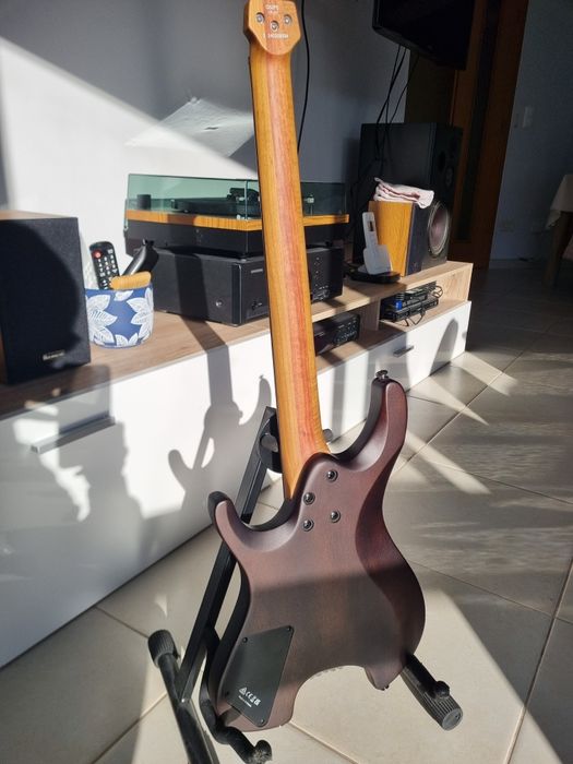 Ibanez Q52PE - guitarra headless