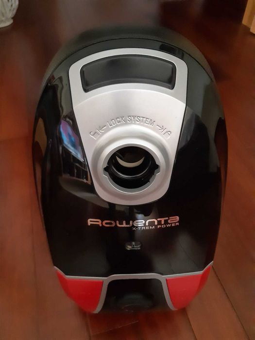 Aspirador com saco ROWENTAA X-Trem power RO6850