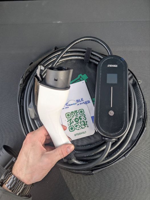 Зарядний пристрій для Tesla та американських електромобілів 7 кВт