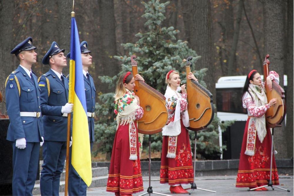 Жива музика на новий рік, Різдво, новорічні свята, бандуристи