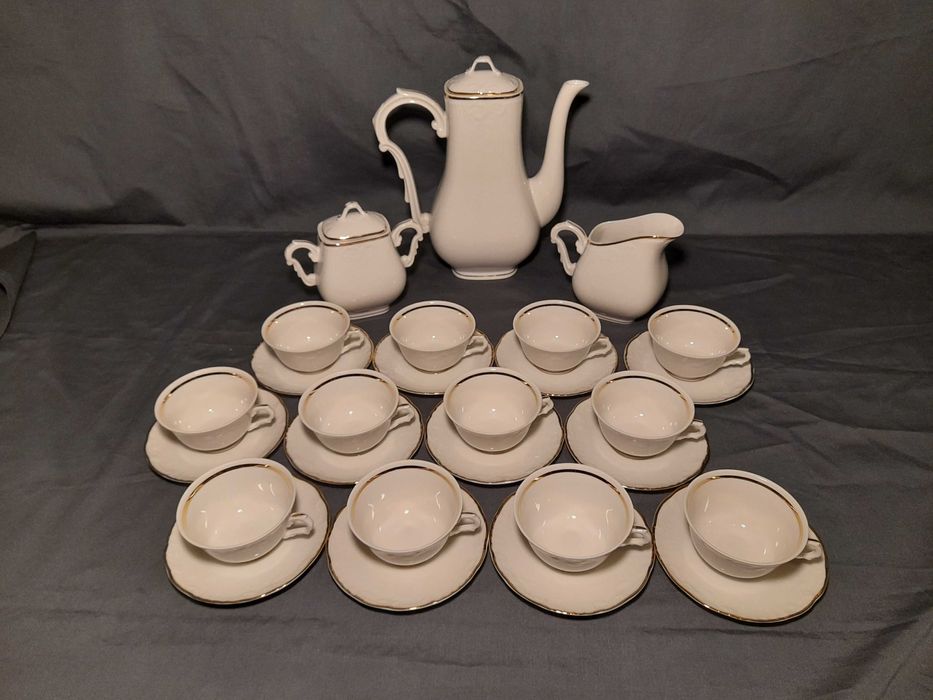 Serviço de café Vista Alegre antigo-- Serviço Mouzinho