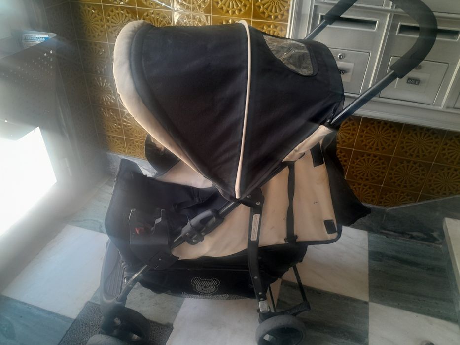 Vendo optimo carrinho de bebe estado novo 10€