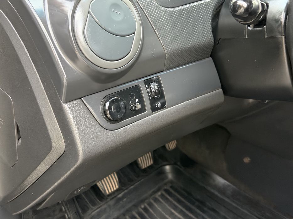 Chevrolet Aveo T250 M/T