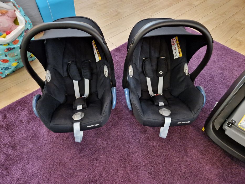 Foteliki Maxi-Cosi CabrioFix + baza FamilyFix