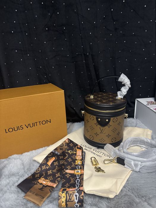 Nowa torebka z workiem i pudelkiem Louis Vuitton