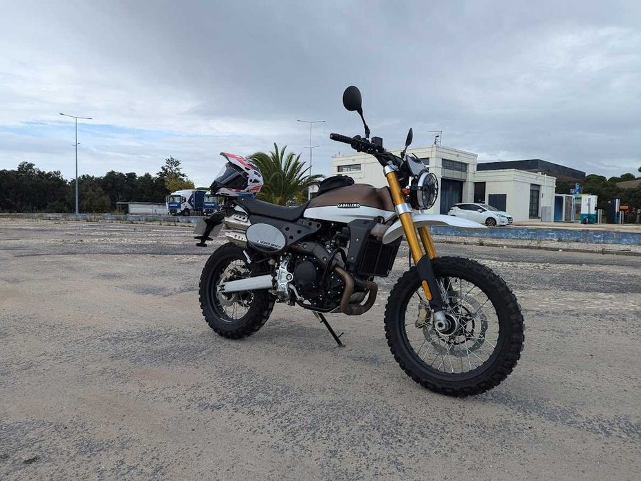 2023 Fantic Caballero 500 Explorer 1650kms, troco por Moto ou moto4 700cc+