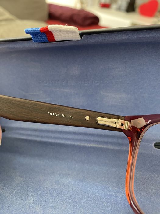 Orginalne okulary Tommy Hilfiger