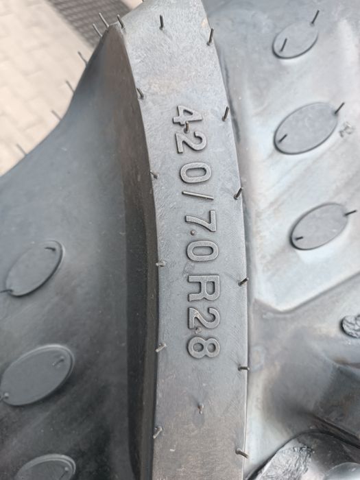 420/70R28 BKT Agri Max RT765 NOWE