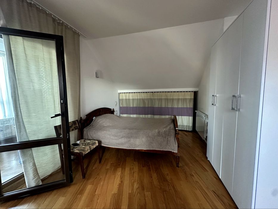 Продається 1 кімнатна простора квартира в центрі Трускавця