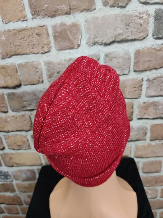 Czerwona klasyczna ocieplana czapka beanie