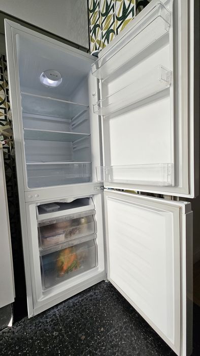 Frigorífico - OPORTUNIDADE ÚNICA