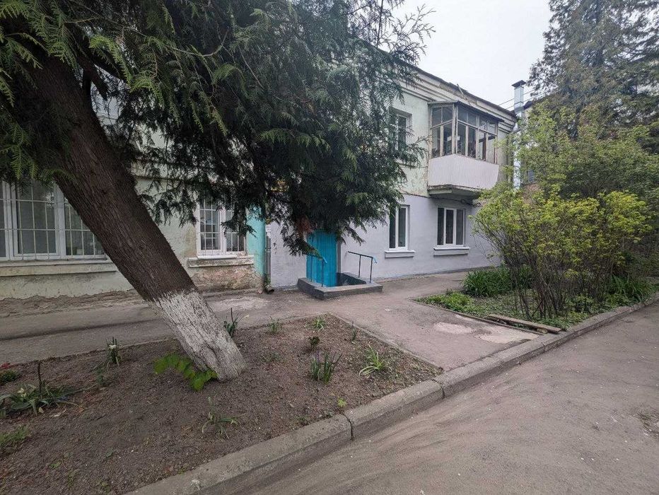 Продаж  укомплектованої 2 кім. кварири (можливий продаж за державними програмами).