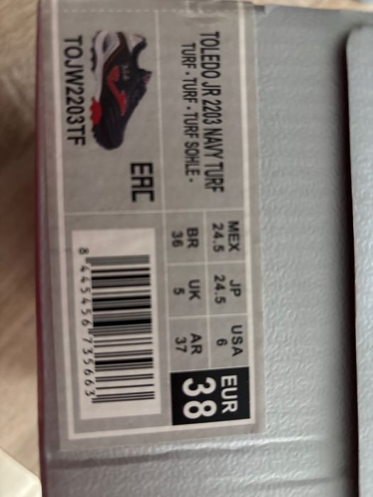 Buty Joma turfy nowe 38