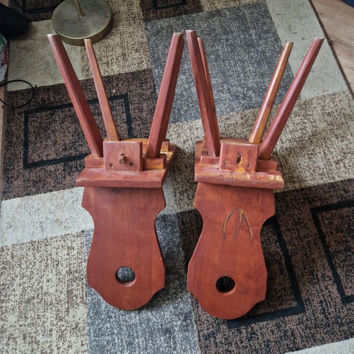 Zydel drewniany taborecik